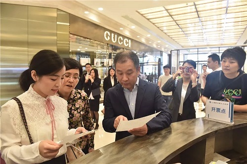 市局馬正文局長到企業調研首日開票